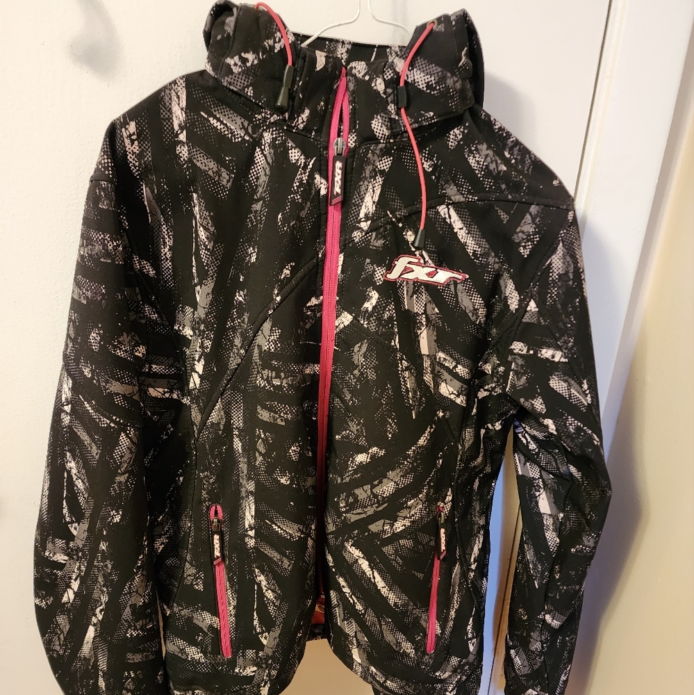 Entice soft shell jacket